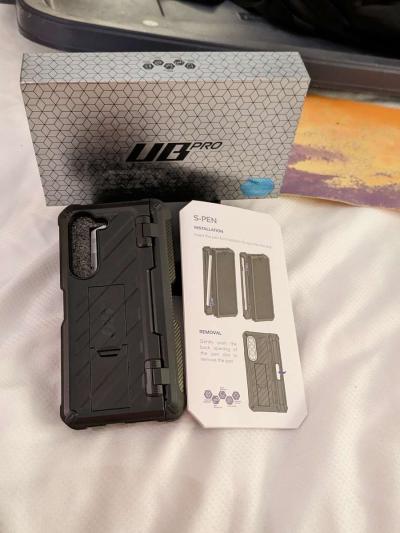 unicorn Beetle z fold case - Thumbnail 2