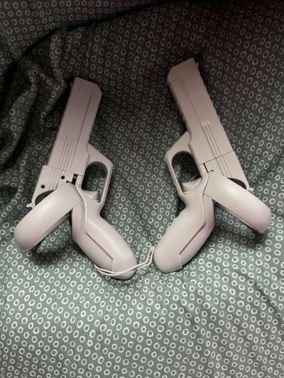 Barely used Oculus Quest 2 - Thumbnail 4