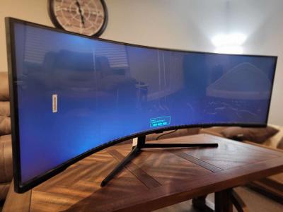 Samsung 57 Odyssey Neo G9 Series Dual 4K UHD Curved Gaming M - Thumbnail 2