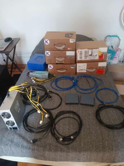 Goldshell miners and power supplies all of them - Thumbnail 5