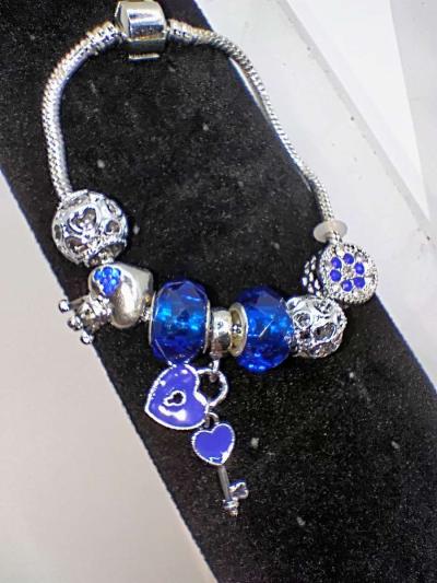 Jewelry - Thumbnail 4