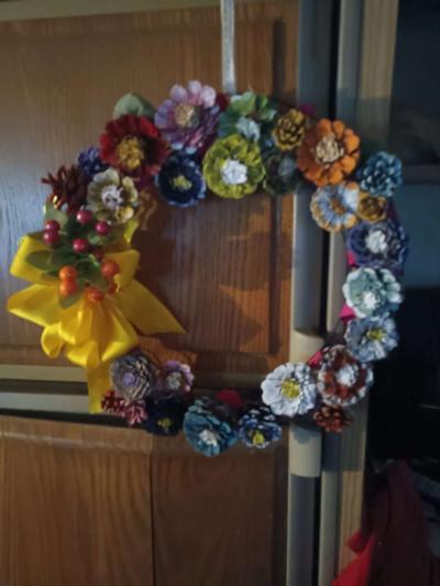 pine cone wreaths - Thumbnail 2