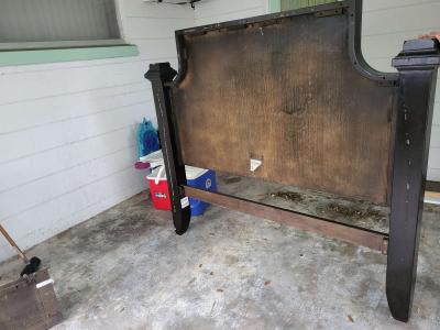 queen size bed frame - Thumbnail 5