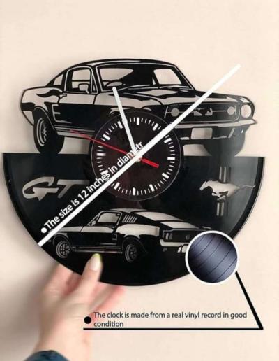 Beatles clock - Thumbnail 2