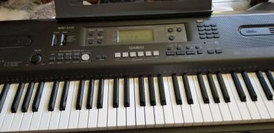 electronic organ piano - Thumbnail 2