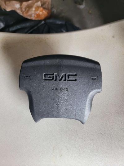 GMC Steering wheel - Thumbnail 3