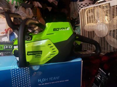 Green works Pro 60V Brushless Motor Chain Saw - Thumbnail 3