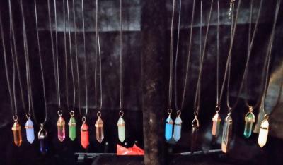 BRAND NEW JEWELRY - Thumbnail 2