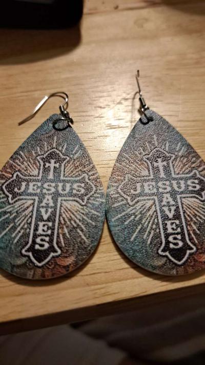 earring Jesus saves 6bucks cash only - Porterville, California