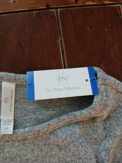 Flora Nikrooz Women 2 Piece Gray Pajama SZ Size L - Thumbnail 5