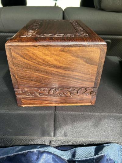 WOODEN URN CREMATION ADULT - Thumbnail 2