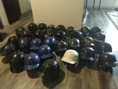 little League catcher gear baseball bats and helmets - Thumbnail 3