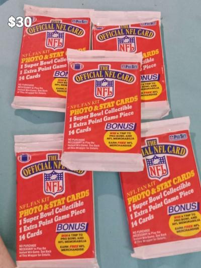 NFL trading cards - Thumbnail 2