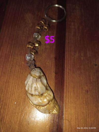 seashell jewlery and key chains - Thumbnail 4