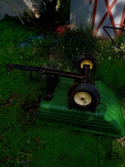 riding mower dump trailer - Thumbnail 2