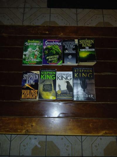 Lot Of 21 Horror Books - Thumbnail 4