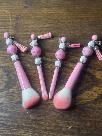 makeup brushes