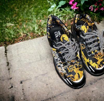 mens size 10 luxury Versace sneakers - Thumbnail 3