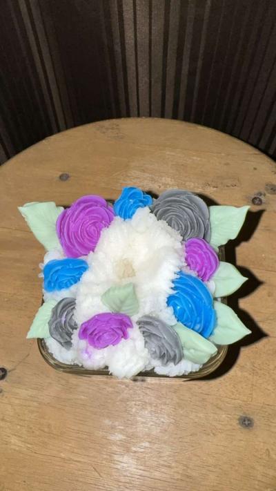 handmade floral candle - Thumbnail 2