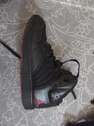 Boys Jordans - Thumbnail 2