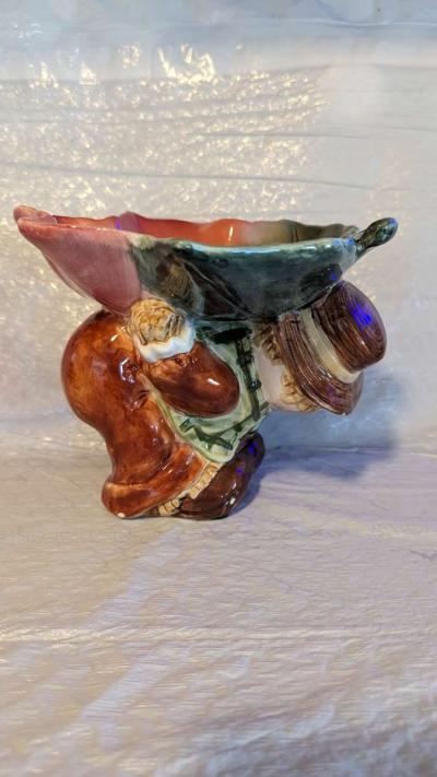 Vintage WCL Ceramic Scarecrow with a Leaf Dish on Its Back - Thumbnail 4