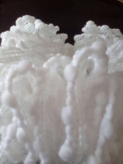 jumbo White plush scrunchie - Thumbnail 2