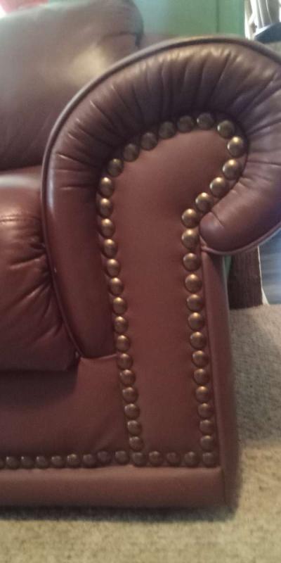 Leather Couch and Loveseat - Thumbnail 6