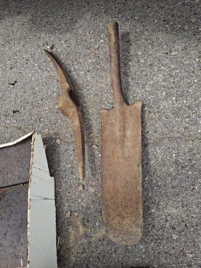 Antique tools - Thumbnail 4