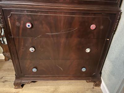 Matching dresser and vanity - Thumbnail 4