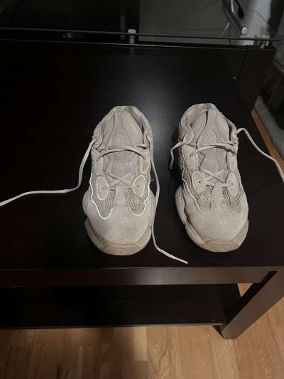 Yeezy 500 Taupe Light - Glendale, California