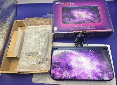 Nintendo 3DS XL special editions - Thumbnail 6