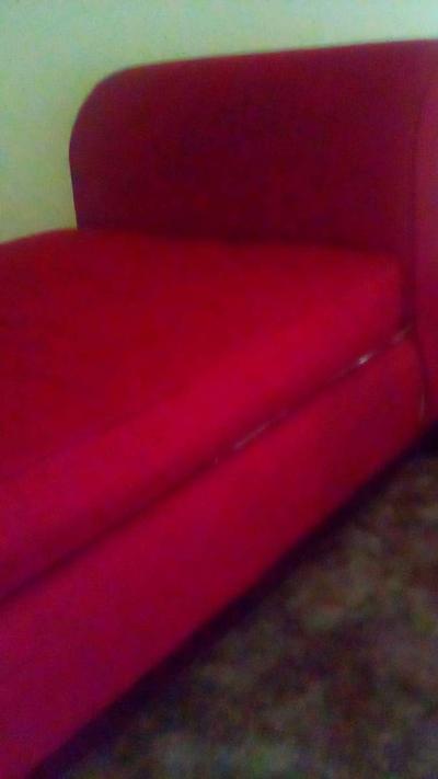 Red Chaise lounge - Thumbnail 2