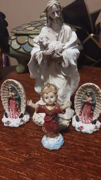 A lot of angels and different assorted items - Thumbnail 6