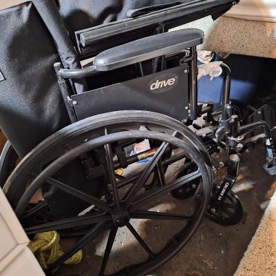 all in great condition make me an offer and I can deliver - Thumbnail 2