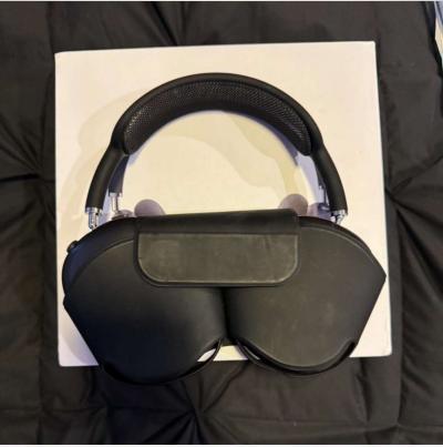 airpod maxes - Thumbnail 3