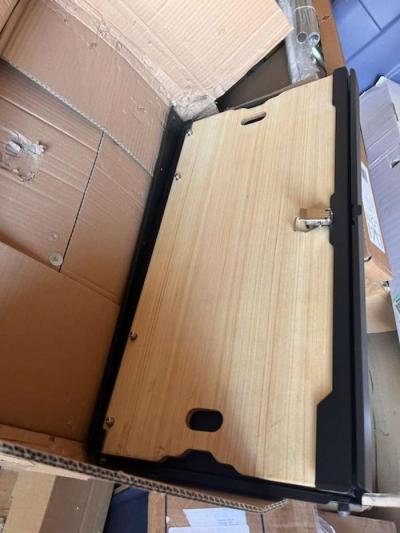 Tailgate Party table for Jeep - Thumbnail 2