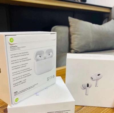 Apple AirPods 2nd gen - Thumbnail 2