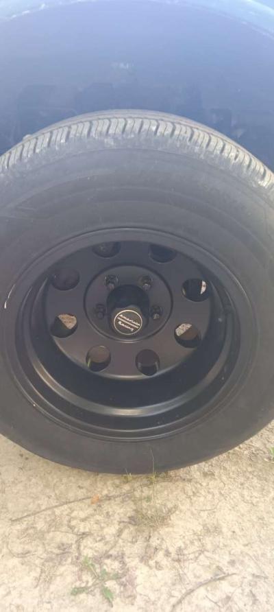 15 x 10 inch American racing rims - Thumbnail 3