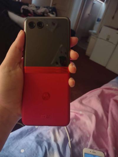 Motorola razr plus 2023 - Thumbnail 2