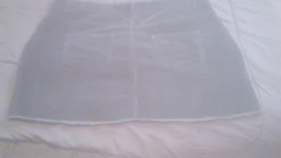 Im black corduroy skirt button down the front size extra - Thumbnail 4