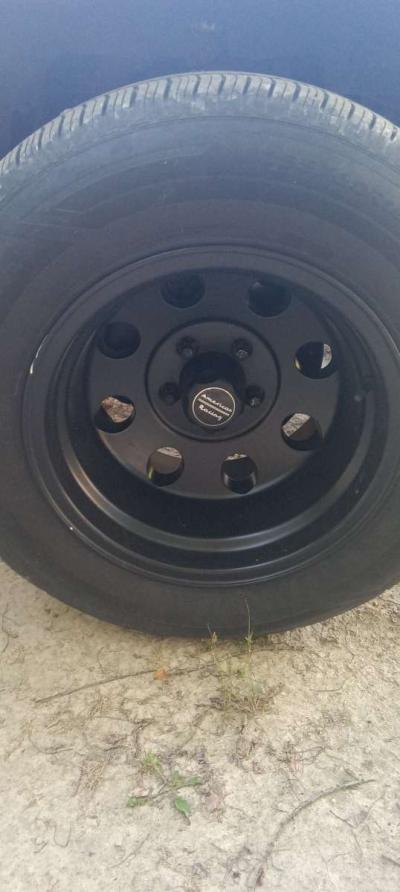 15 x 10 inch American racing rims - Thumbnail 2