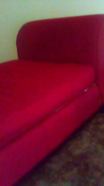 Red Chaise lounge - Thumbnail 3