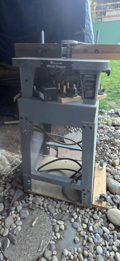 wood shaper with a bunch of bits - Thumbnail 2