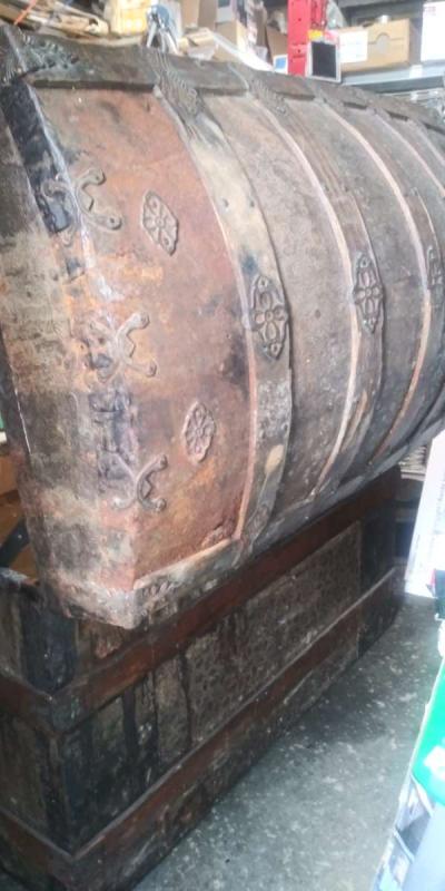 Antique Wooden Chest - Thumbnail 2