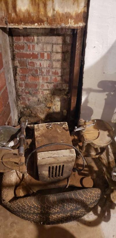 paint shaker - Brooklyn, Iowa