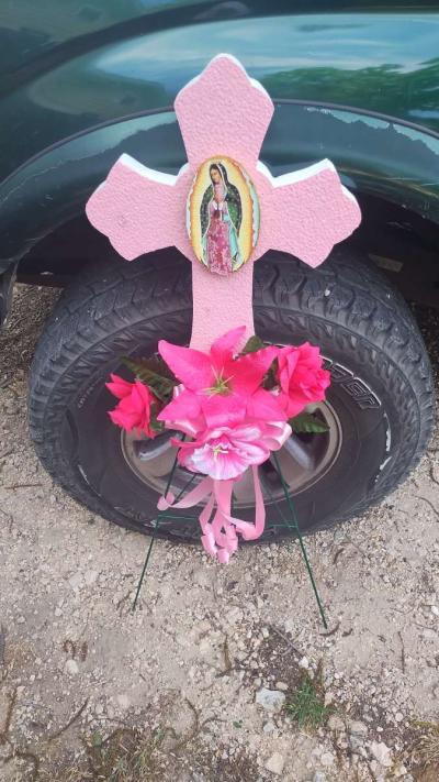 assorted flowers stands  virgin Mary pot - Thumbnail 5