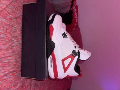 Jordan 4s red cement - Thumbnail 3