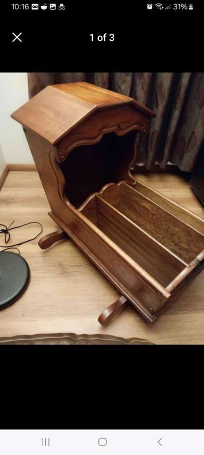 Hooded wooden rocking cradle - Thumbnail 5