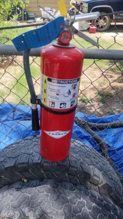 large full brand new fire extinguisher - Abilene, Texas