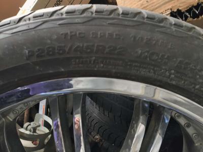 four tires onrims - Thumbnail 2